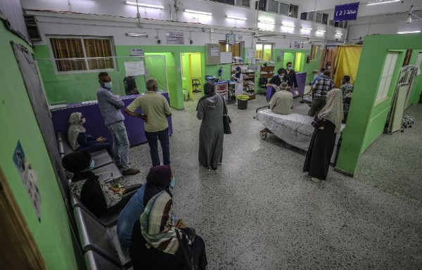 El hospital Al Shifa se quedó sin electricidad, agua potable y comida hace varios días y alberga a unas 9.000 personas.