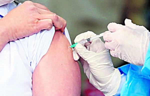 Continúan las vacunaciones.