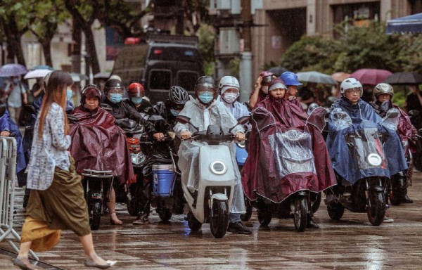 En China también se activó la alerta roja por el tifón.