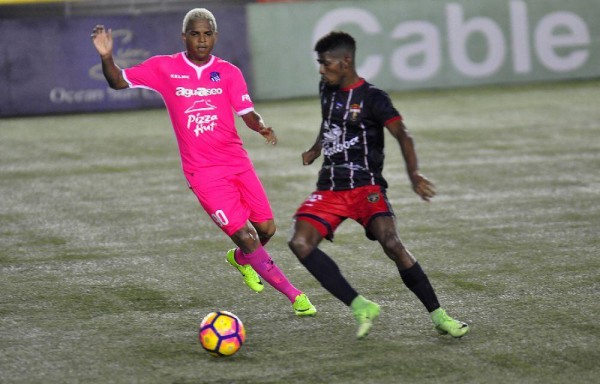 El gol dejó con la boca abierta a las mil almas presentes en el estadio Armando Dely Valdés de Colón. Fue una verdadera obra de arte del 'Bam Bam' Sinclair.