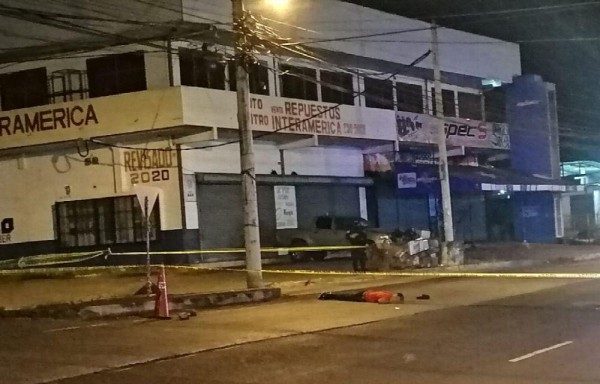 La Policía informó que en está área hay cámaras de videovigilancia, que ayudarán con la investigación.