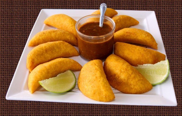 Empanada de maíz con relleno de carne