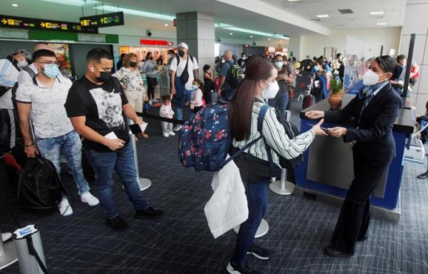 Unas 10 mil personas han sido excluidas del Vale Digital por viajar al exterior