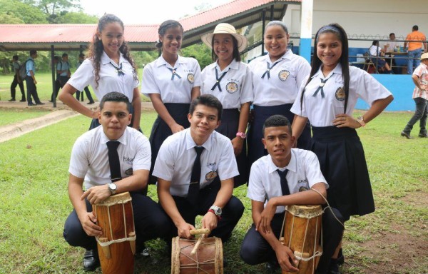 El relevo del folclore coclesano