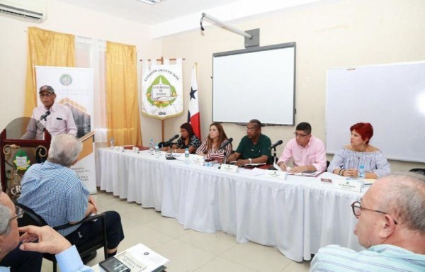 Este fin de semana, la Comisión de Gobierno estuvo en Veraguas discutiendo el proyecto de reformas.