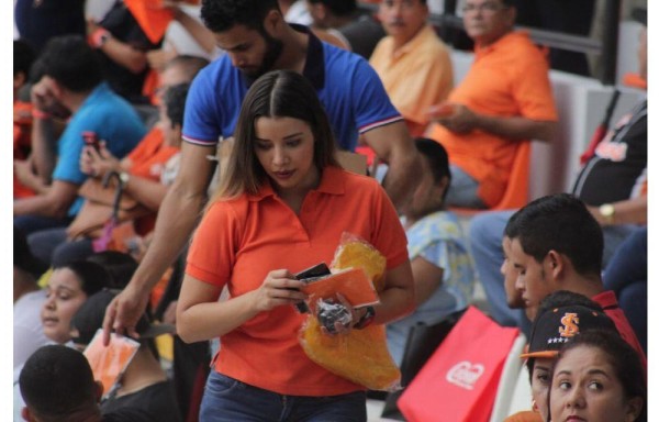 El público llegó para conocer su nueva casa.