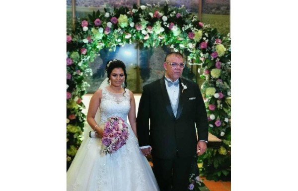 Rolo De León y Tania Rojas sellan su amor&nbsp;