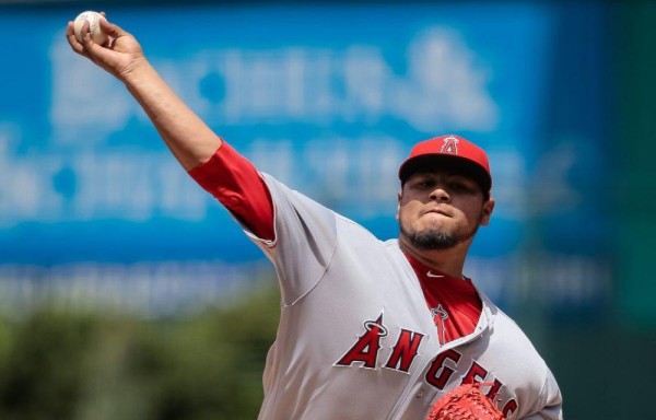 JAIME BARRÍA El derecho Jaime Barría pasó la campaña entre Ligas Menores y la Gran Carpa con los Angelinos de Los Ángeles. Sumó 13 aperturas y seis relevos, con foja de 4-10, efectividad de 6.42, con 75 ponches en 82.2 entradas, en su segundo año.