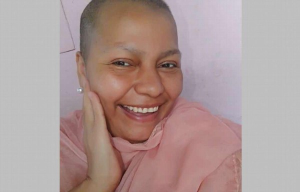 Rosita no se doblega ante la batalla