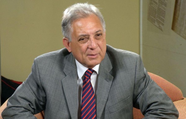 José Dídimo Escobar.