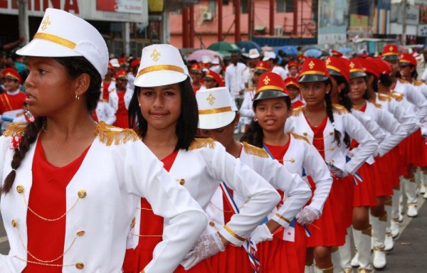El 4 de noviembre es para rendir honor a la Bandera
