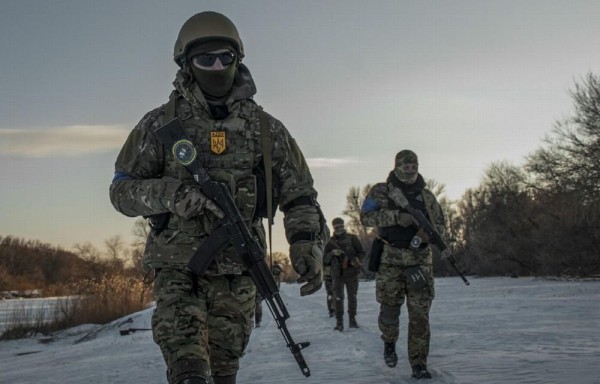 Rusia está dispuesta a utilizar a soldados de Siria en la invasión de Ucrania, sobre todo en el Donbás.