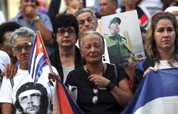 El pueblo cubano está realizando numerosos homenajes al Comandante