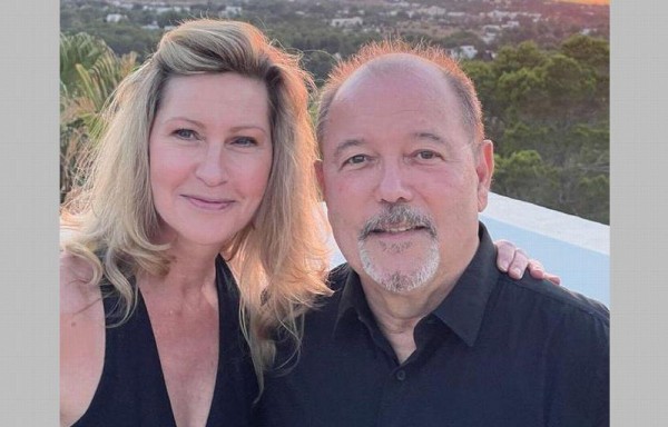 Luba Mason y Rubén Blades, ambos son cantantes y actores.