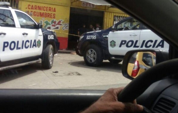 Los pillos fueron atrapados por la Policía en el lugar.