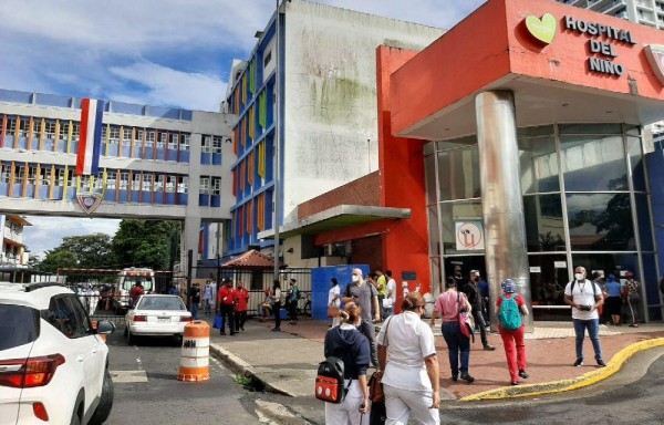 El director del HN reiteró la importancia de la vacunación.