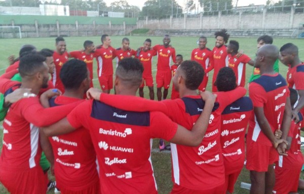 La selección de Panamá se encuentra concentrada en El Salvador.