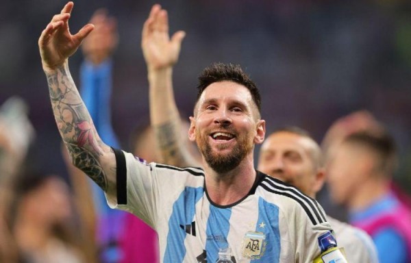 Scaloni, sobre quienes dudan de que Messi sea el mejor del mundo: No lo entiendo