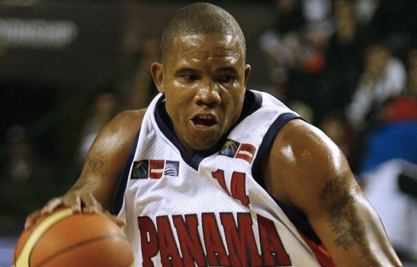 Lloreda jugó con Pioneros de Cancún.