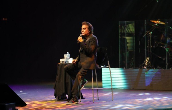 En medio del llanto deleitó a sus fanáticos