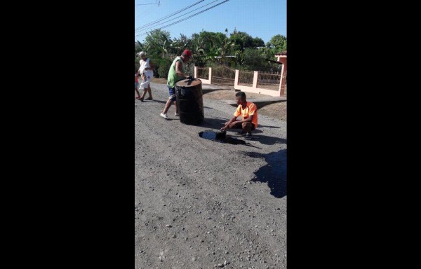 ATIENDEN DENUNCIA | El MOP anunció que reparará la vía en la barriada San Cristóbal de Natá.