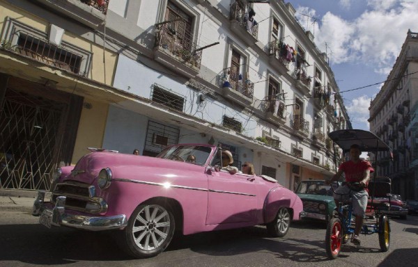 El nuevo presidente cubano tendrá que lidiar con la administración del presidente Donald Trump.