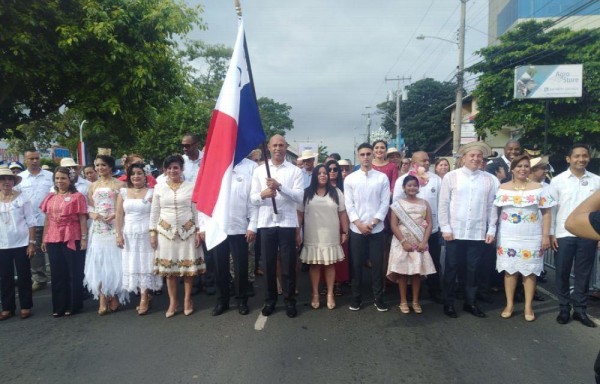 Chorreranos vistieron sus mejores galas