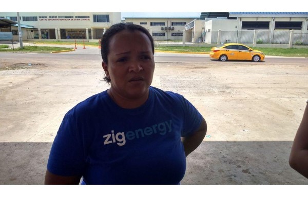 ‘ninguna autoridad nos ha dicho ni siquiera cómo van los trabajos en la escuela' benita chavarría MADRE DE FAMILIA