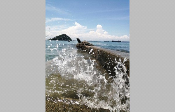 Sus aguas son pacíficas y transparentes.