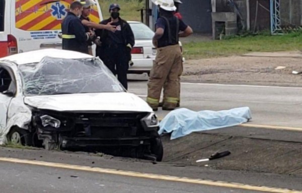Se explotó una llanta, Policía muere tras choque en Penonomé