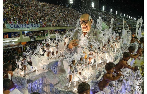 Juerguistas de Sao Clemente.