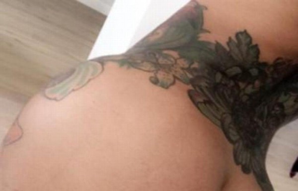 Rob exhibe desnuda a Black Chyna