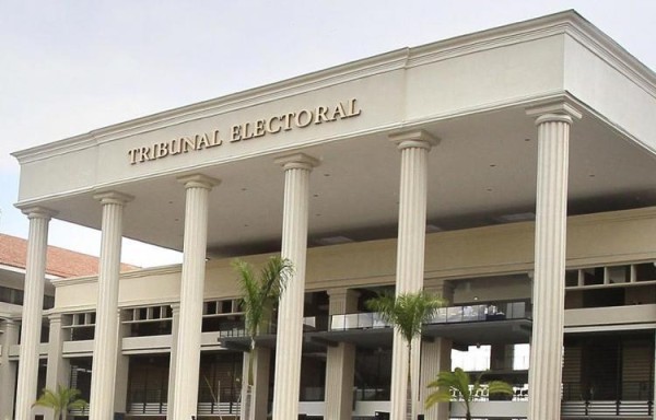 Tribunal Electoral pondrá orden en uso de App para recoger firmas