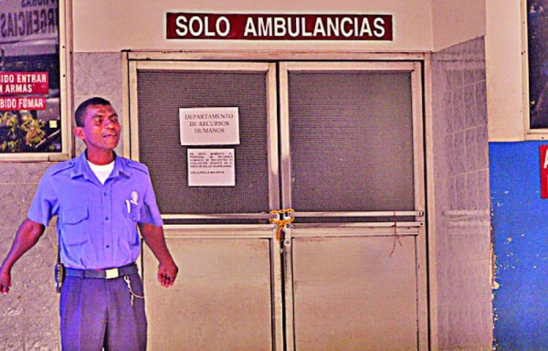 Ambos heridos fueron llevados para recibir atención médica.