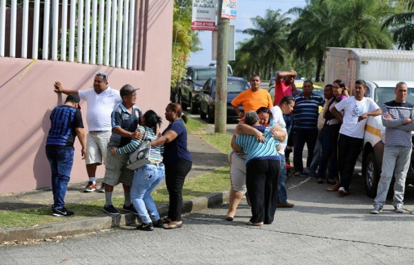 Familiares quedaron derrumbados con la noticia. Quieren justicia.