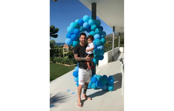 Leo y Antonella celebran el segundo cumpleaños de su hijo Mateo Messi