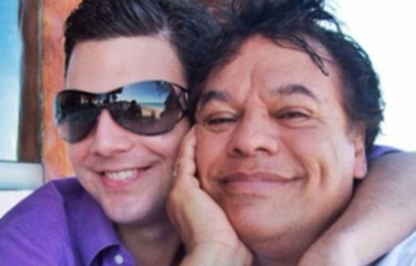 Jas Davael (español) fue vinculado amorosamente con él.