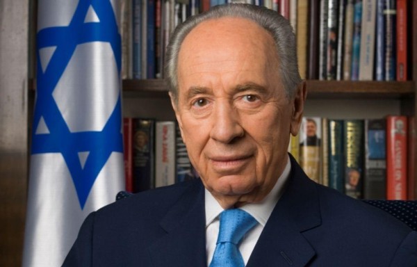 Ex presidente israelí sufre derrame cerebral