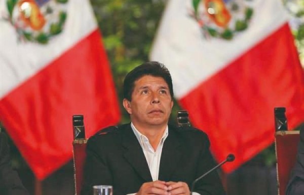 Renuncia el abogado que defendía a Castillo en el caso del autogolpe de Estado en Perú