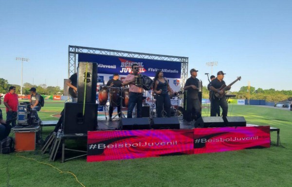 Osvaldo Ayala hizo disfrutar a todos.