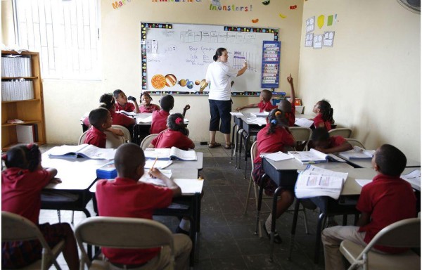 Vienen maestros de EE.UU. a enseñar inglés.