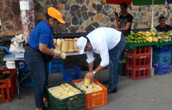 A lo largo de la estación del metro se incautaron productos sin registro sanitario.