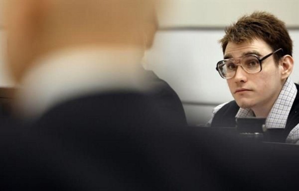 Nikolas Cruz tiene 24 años.