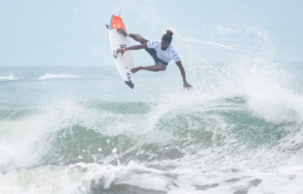 Jean Carlos González levantó suspiro entre los espectadores.