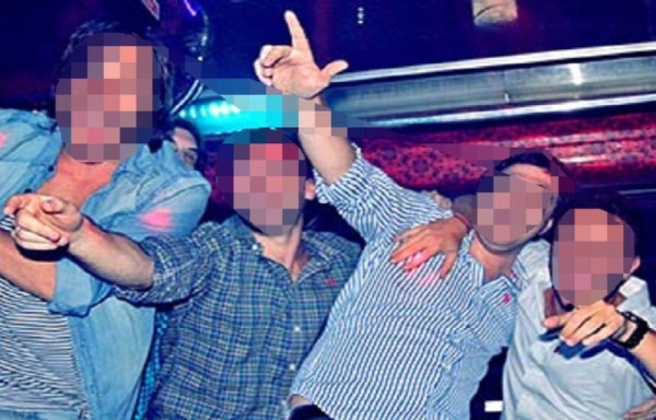 Todo ocurrió en Murcia, España, y el escandaloso hecho tiene a la opinión dividida.