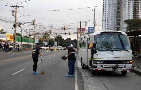 Accidente ocurrió a la altura de la iglesia de piedra.