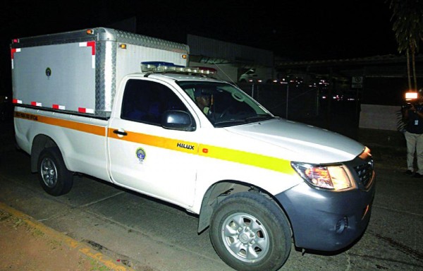 Ocho horas después del ataque, el joven murió en el hospital Santo Tomás.