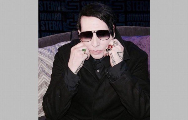 Marilyn Manson va a juicio por escupir a fotógrafa