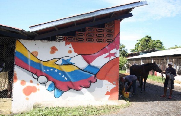 Fachada del Stud Los Venezolanos.