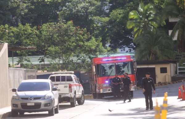 Se conoció que otro trabajador resultó herido de gravedad.